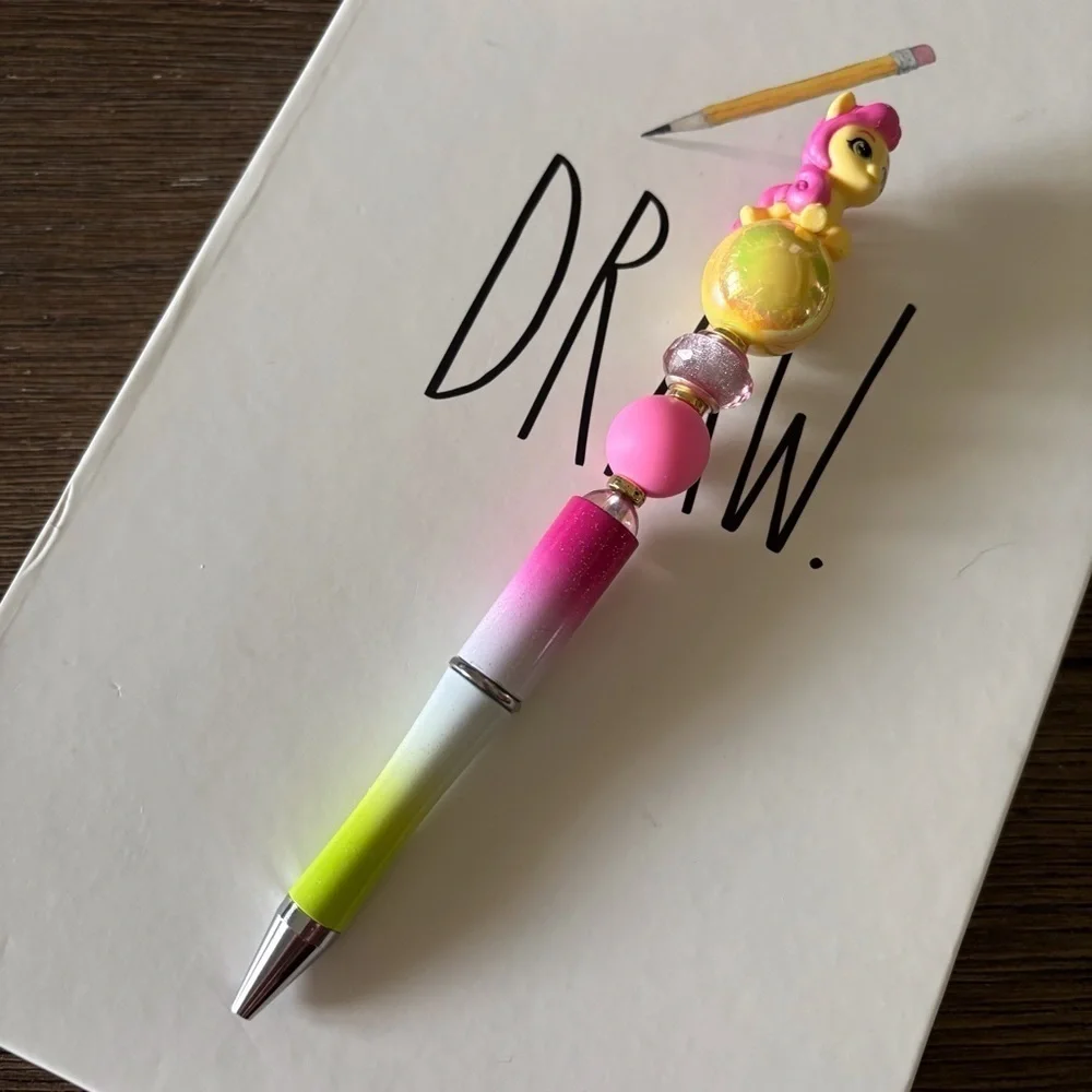 My Little Pony: Posey Bloom handmade beaded pen